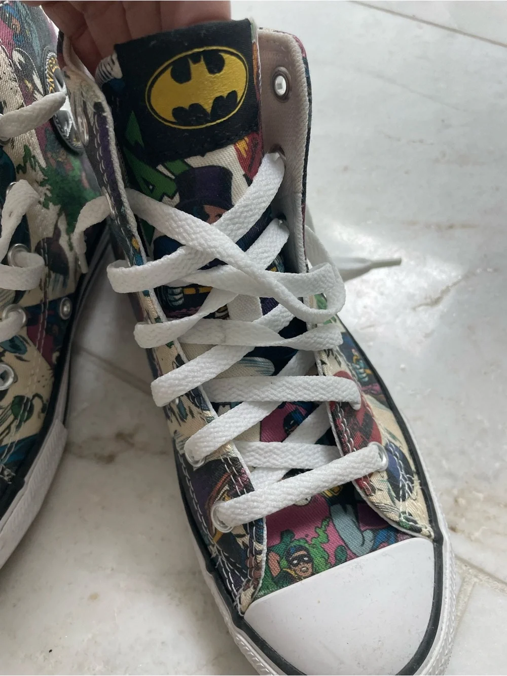 Batman X Converse Kids High-Top Sneakers in White and Multicolor Comic Print